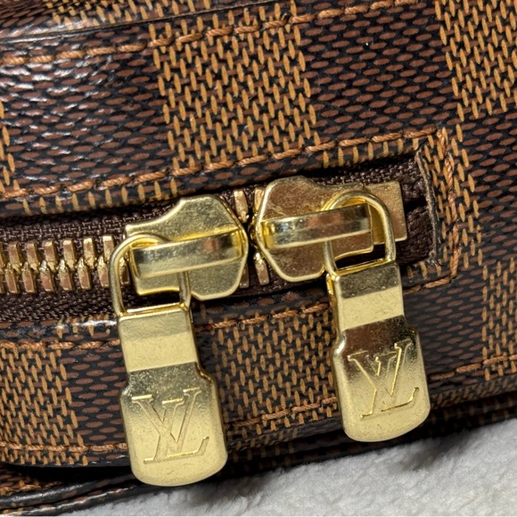 Authentic Louis Vuitton Damier Ebene Geronimos Bumbag - Picture 8 of 15